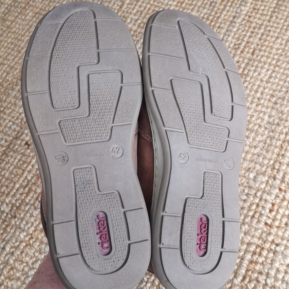 Men's Rieker leather slip-ons - Picture 7 of 12